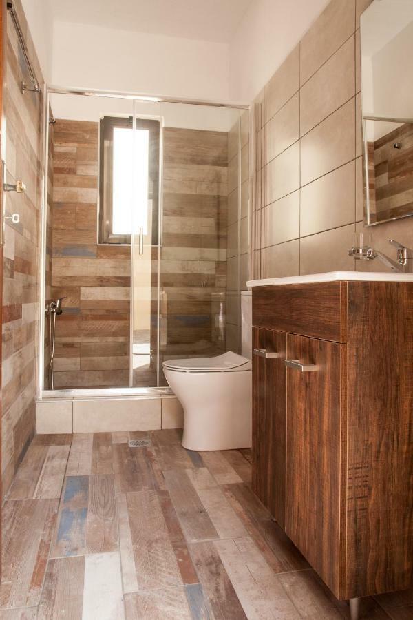 Agia Marina Ekavi Apartments מראה חיצוני תמונה