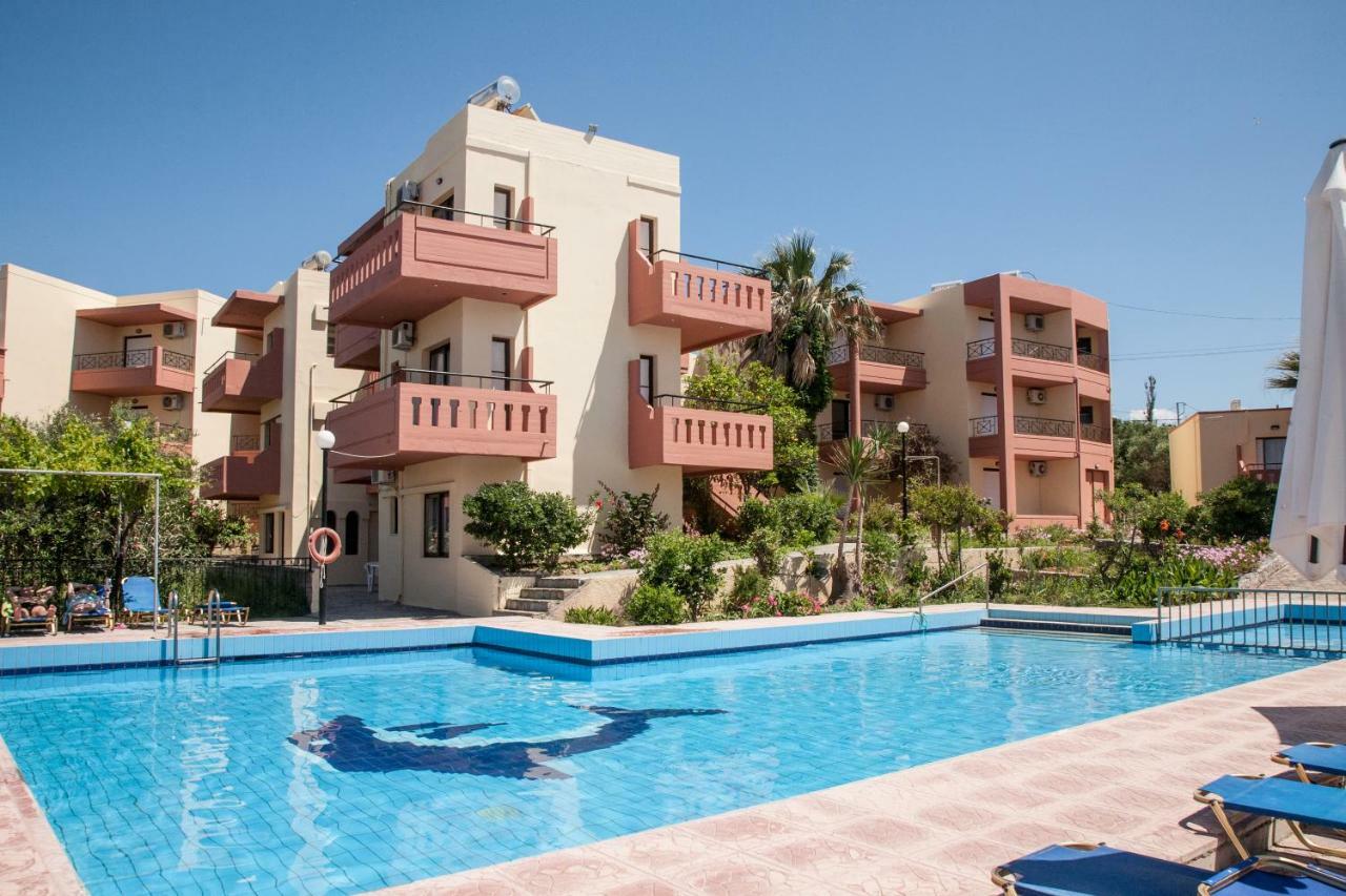 Agia Marina Ekavi Apartments מראה חיצוני תמונה
