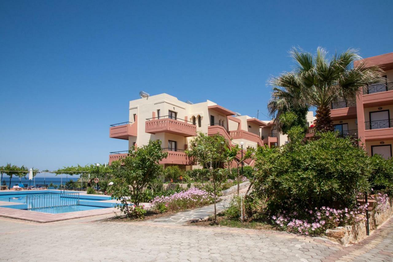 Agia Marina Ekavi Apartments מראה חיצוני תמונה